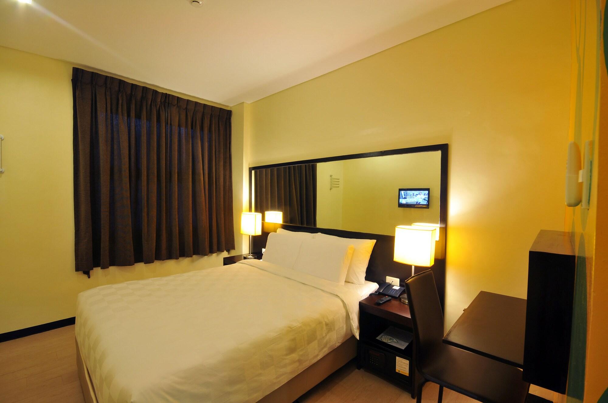 Go Hotels Dumaguete Dumaguete City Zewnętrze zdjęcie