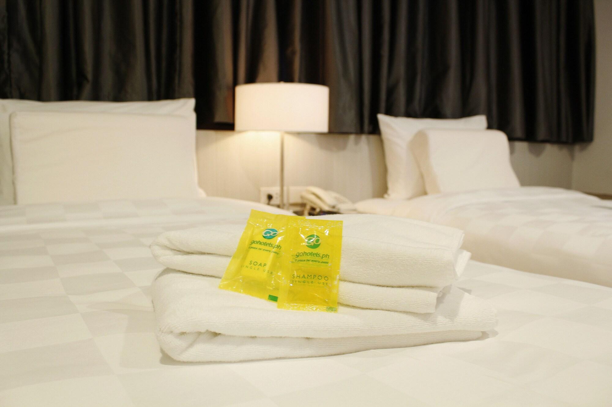Go Hotels Dumaguete Dumaguete City Zewnętrze zdjęcie