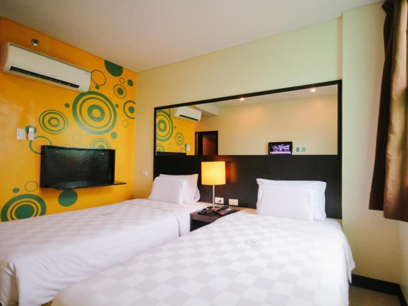 Go Hotels Dumaguete Dumaguete City Zewnętrze zdjęcie