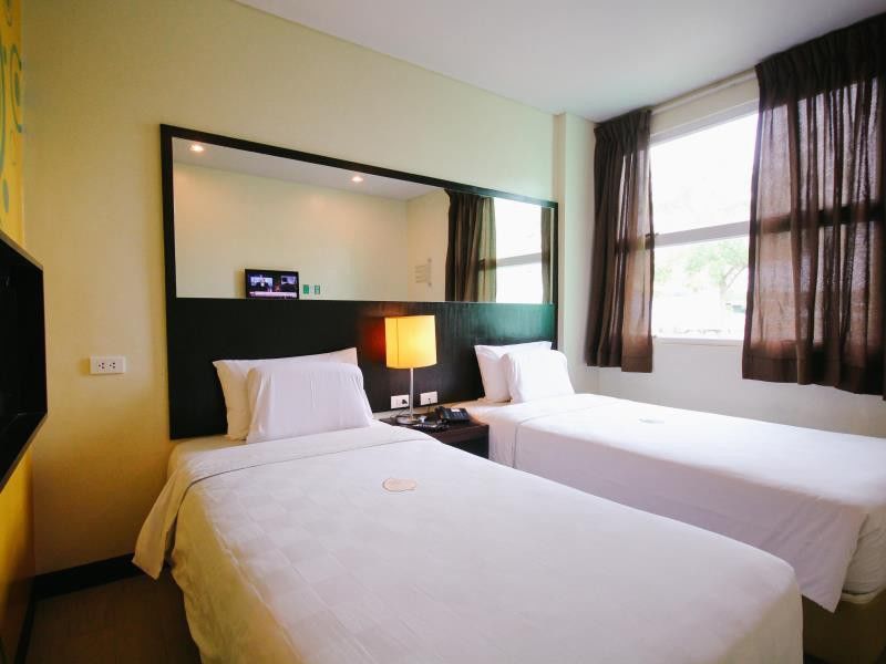 Go Hotels Dumaguete Dumaguete City Zewnętrze zdjęcie