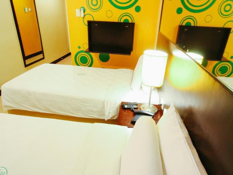 Go Hotels Dumaguete Dumaguete City Zewnętrze zdjęcie