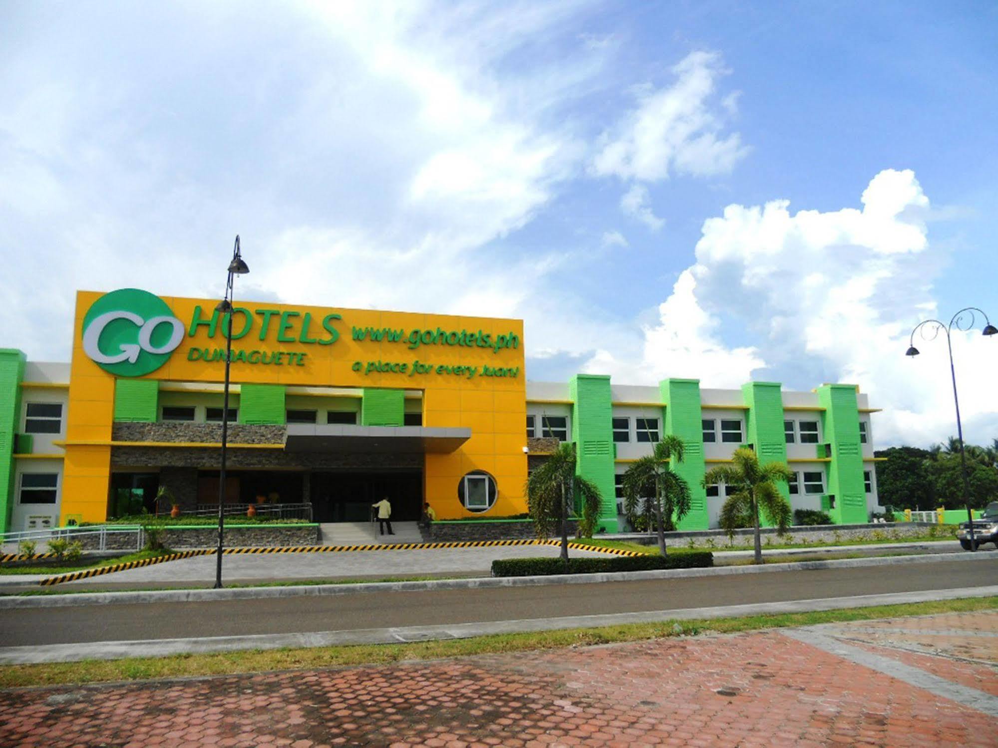 Go Hotels Dumaguete Dumaguete City Zewnętrze zdjęcie